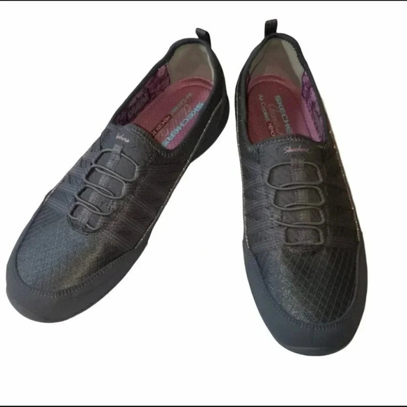 Skechers 9.5‎ Classic Fit Memory Foam gray sneaker - Picture 1 of 5